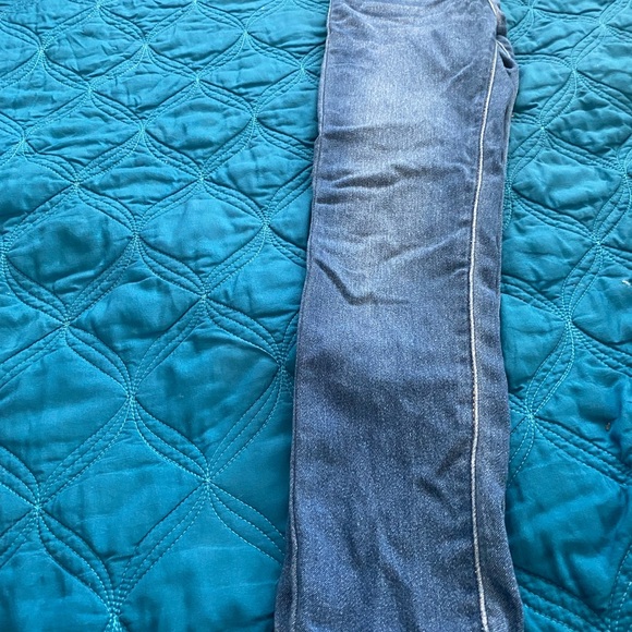 Levi’s pull on Jegging - Picture 2 of 2